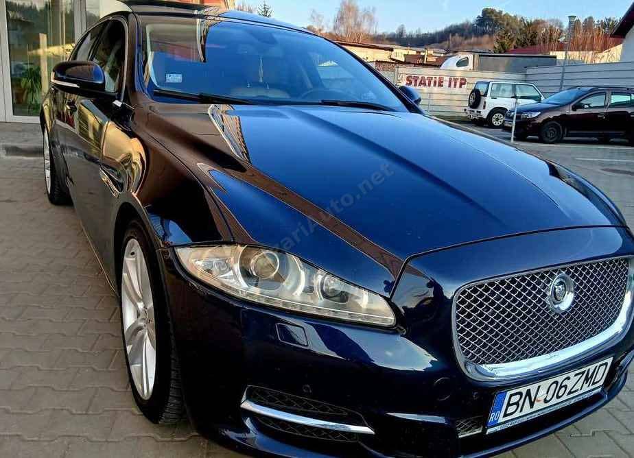 Jaguar XJ