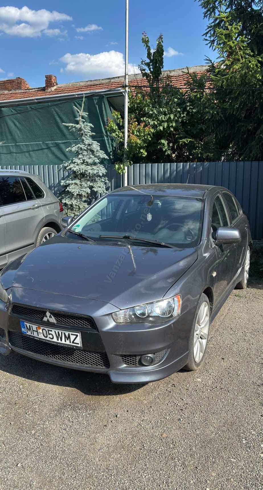 Mitsubishi Lancer