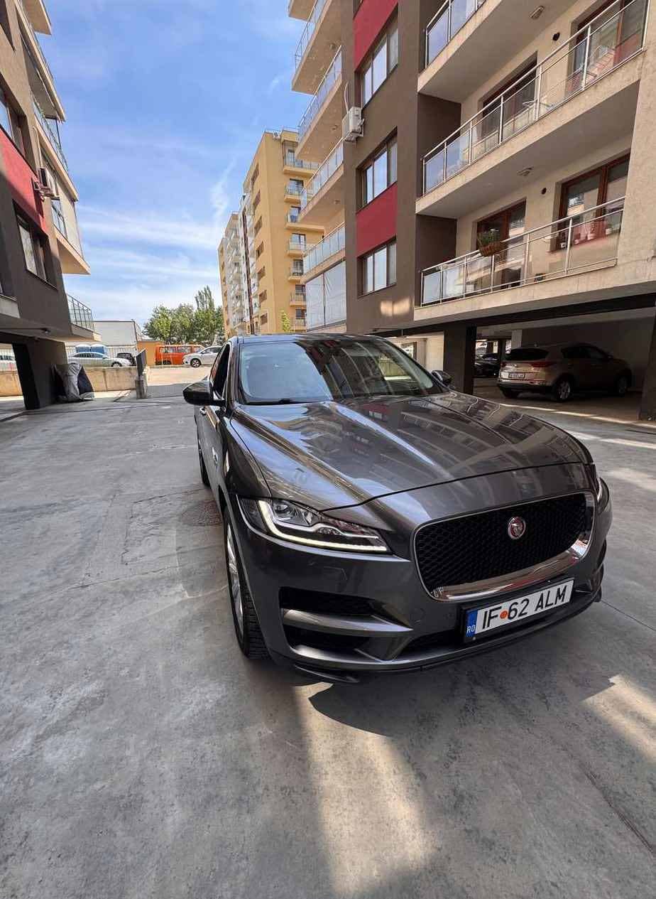 Jaguar F-Pace