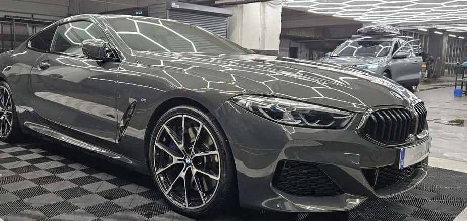 BMW Seria 8
