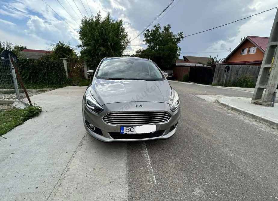 Ford S-Max
