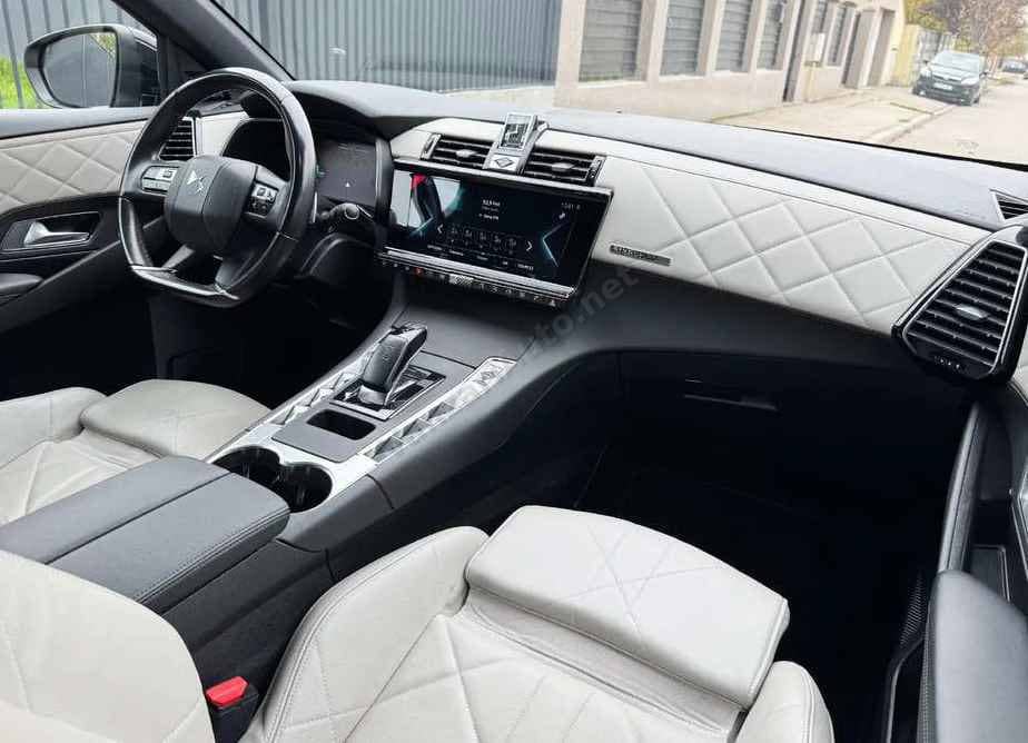 DS Automobiles DS 7 Crossback