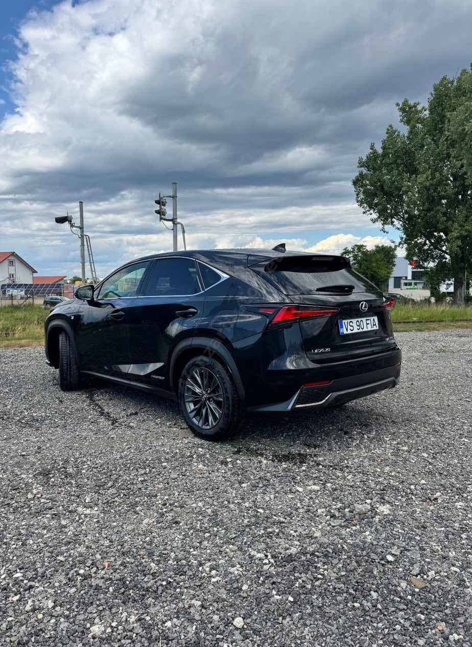 Lexus Seria NX
