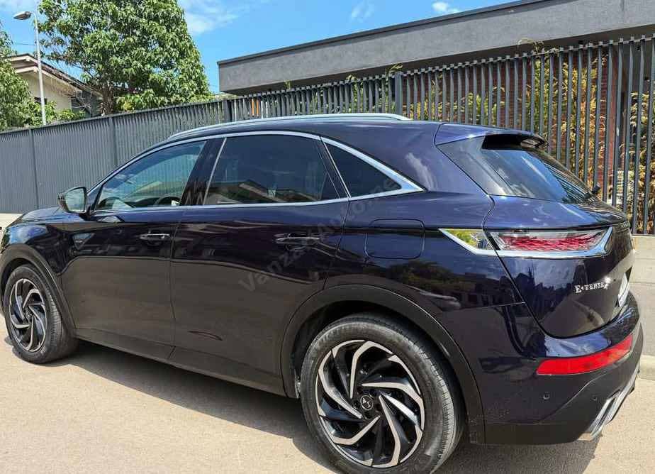 DS Automobiles DS 7 Crossback