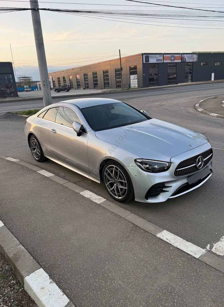 Mercedes-Benz E