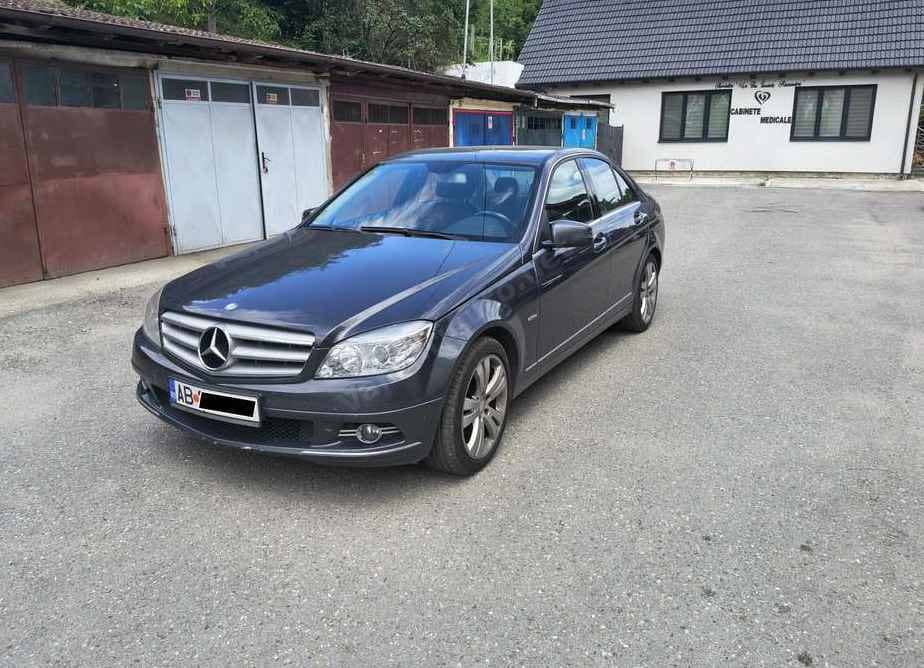 Mercedes-Benz C