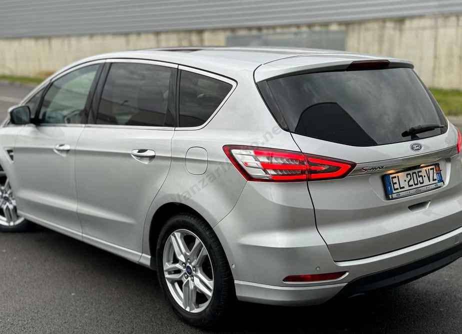 Ford S-Max