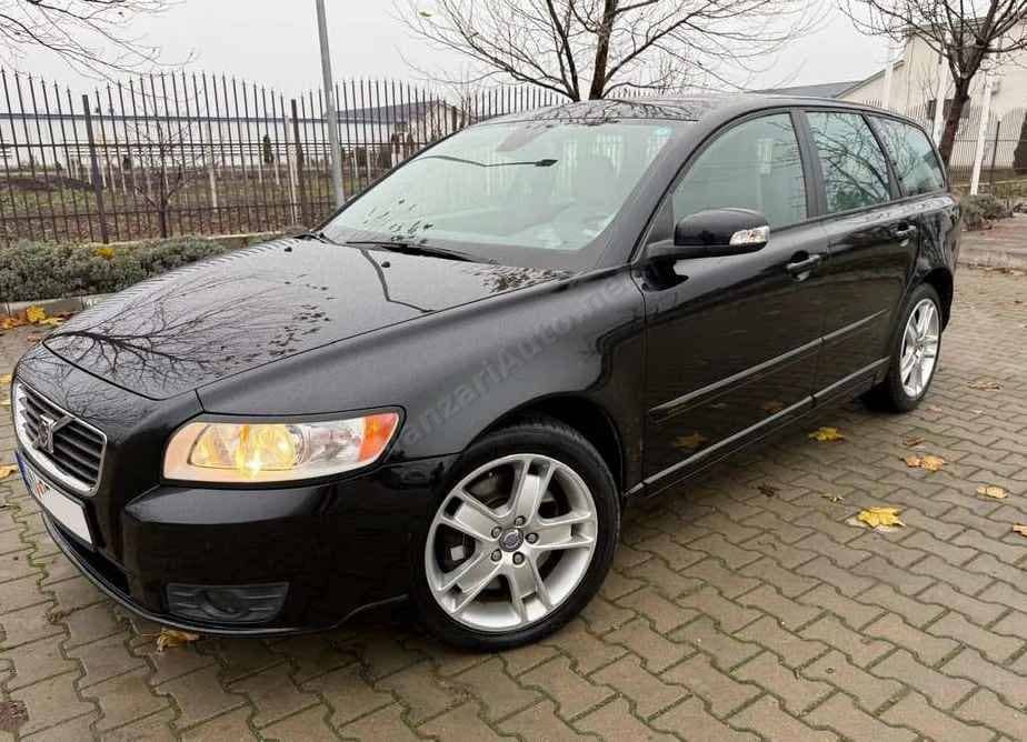Volvo V50