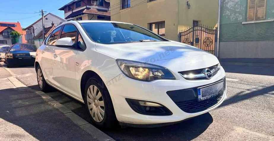 Opel Astra