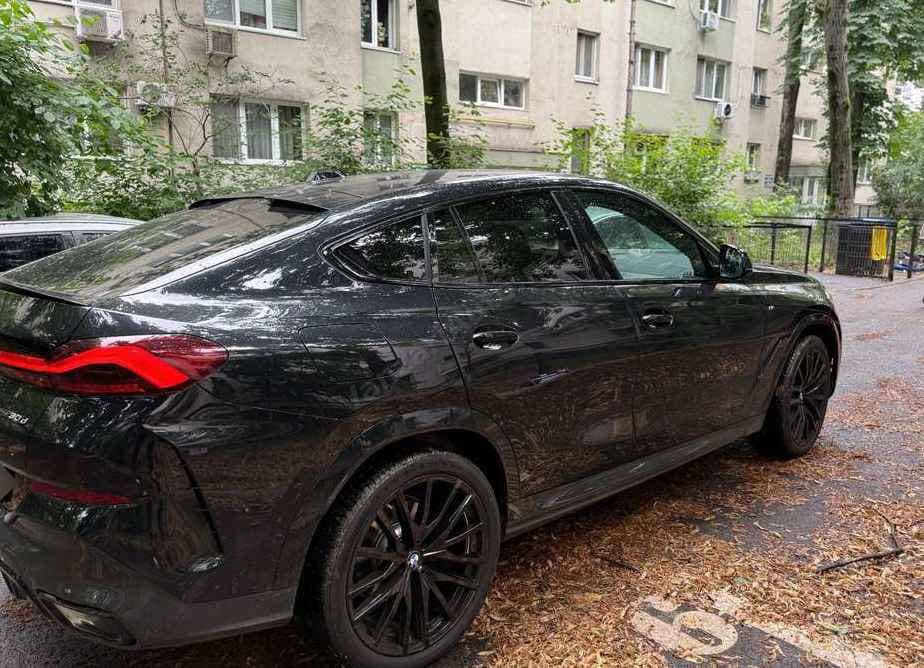 BMW X6