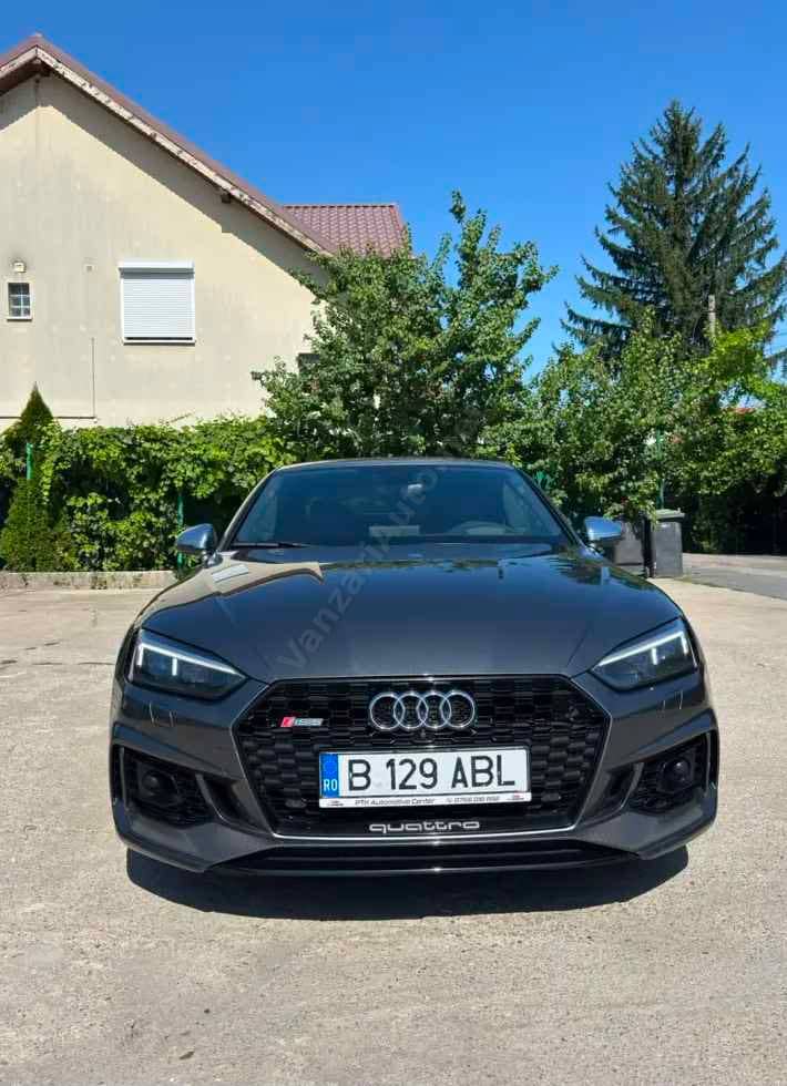 Audi RS5