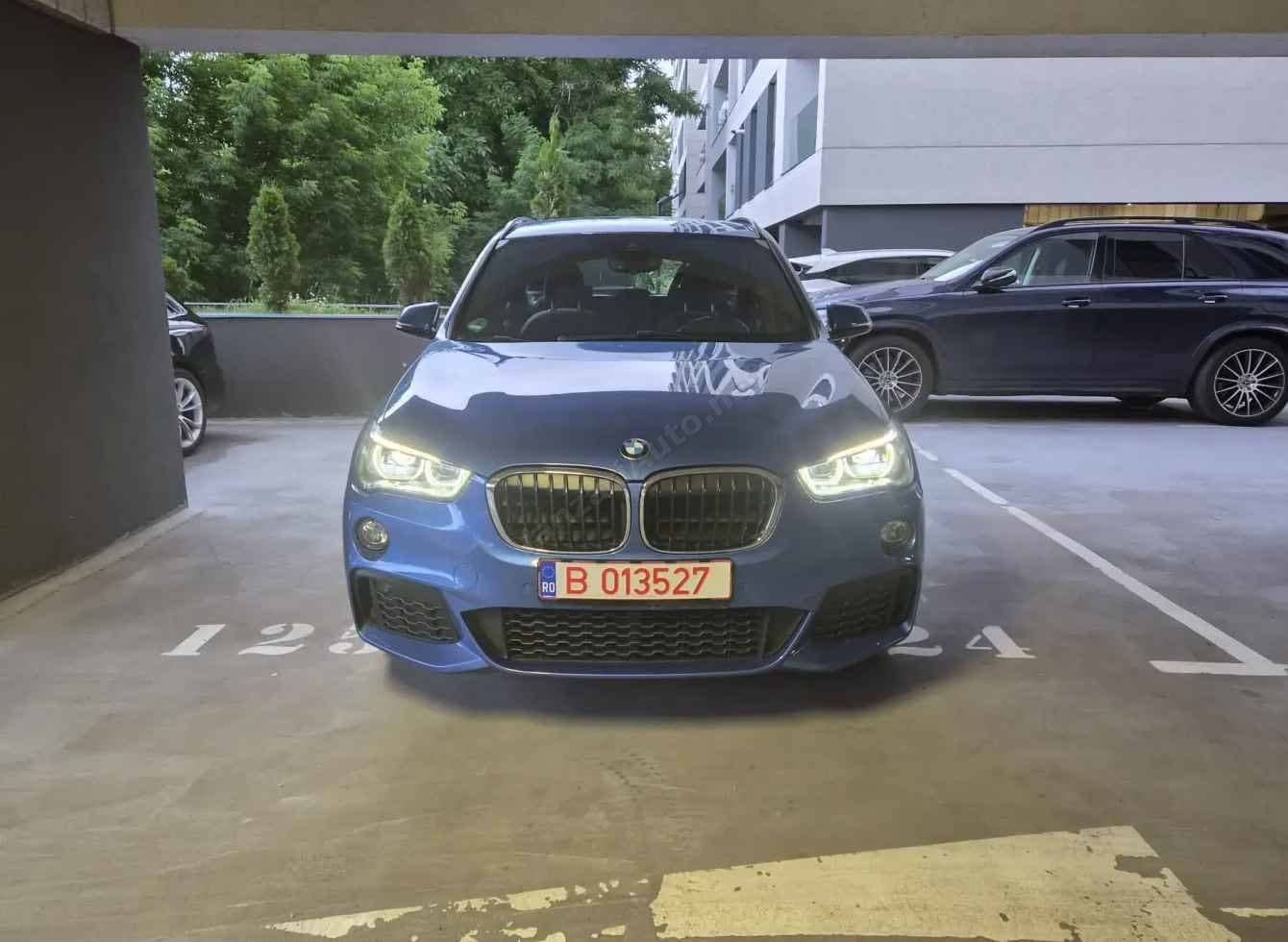 BMW X1