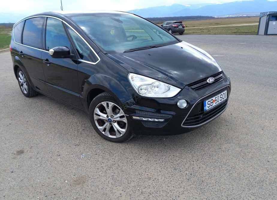 Ford S-Max