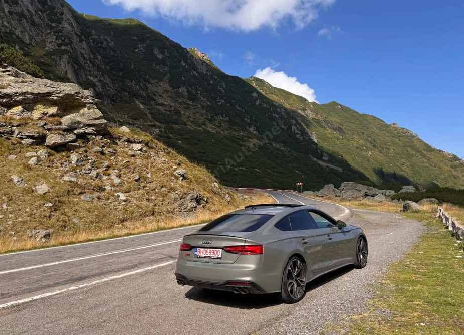 Audi S5