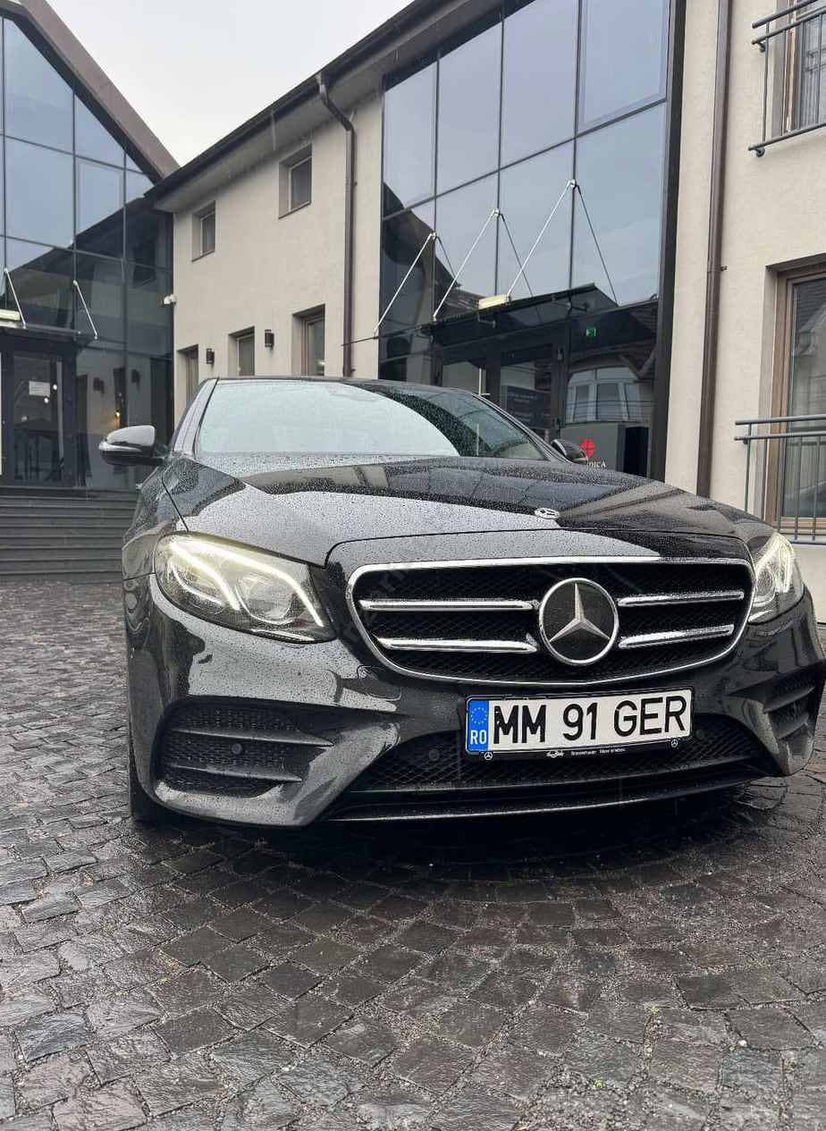 Mercedes-Benz E