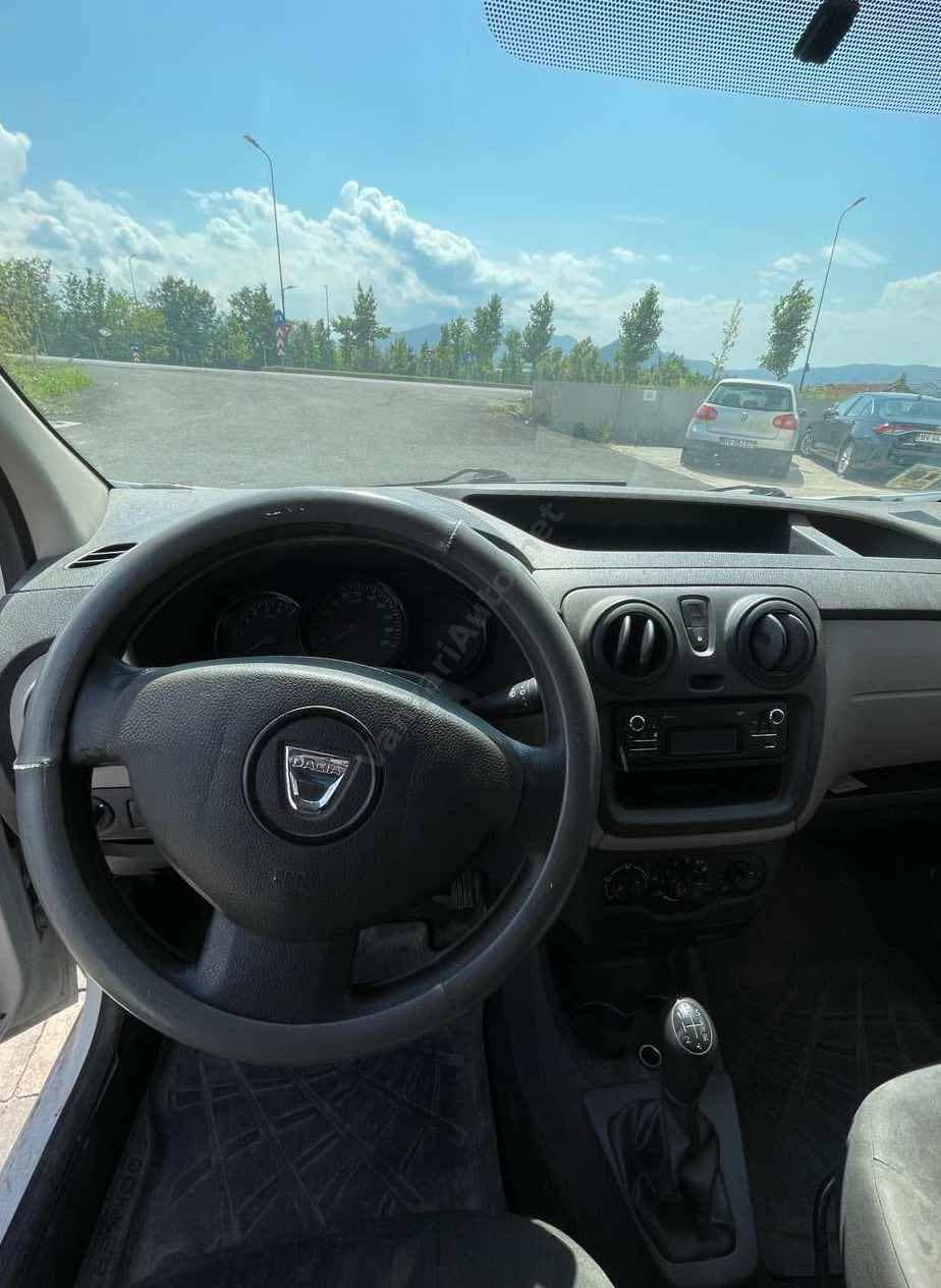 Dacia Dokker