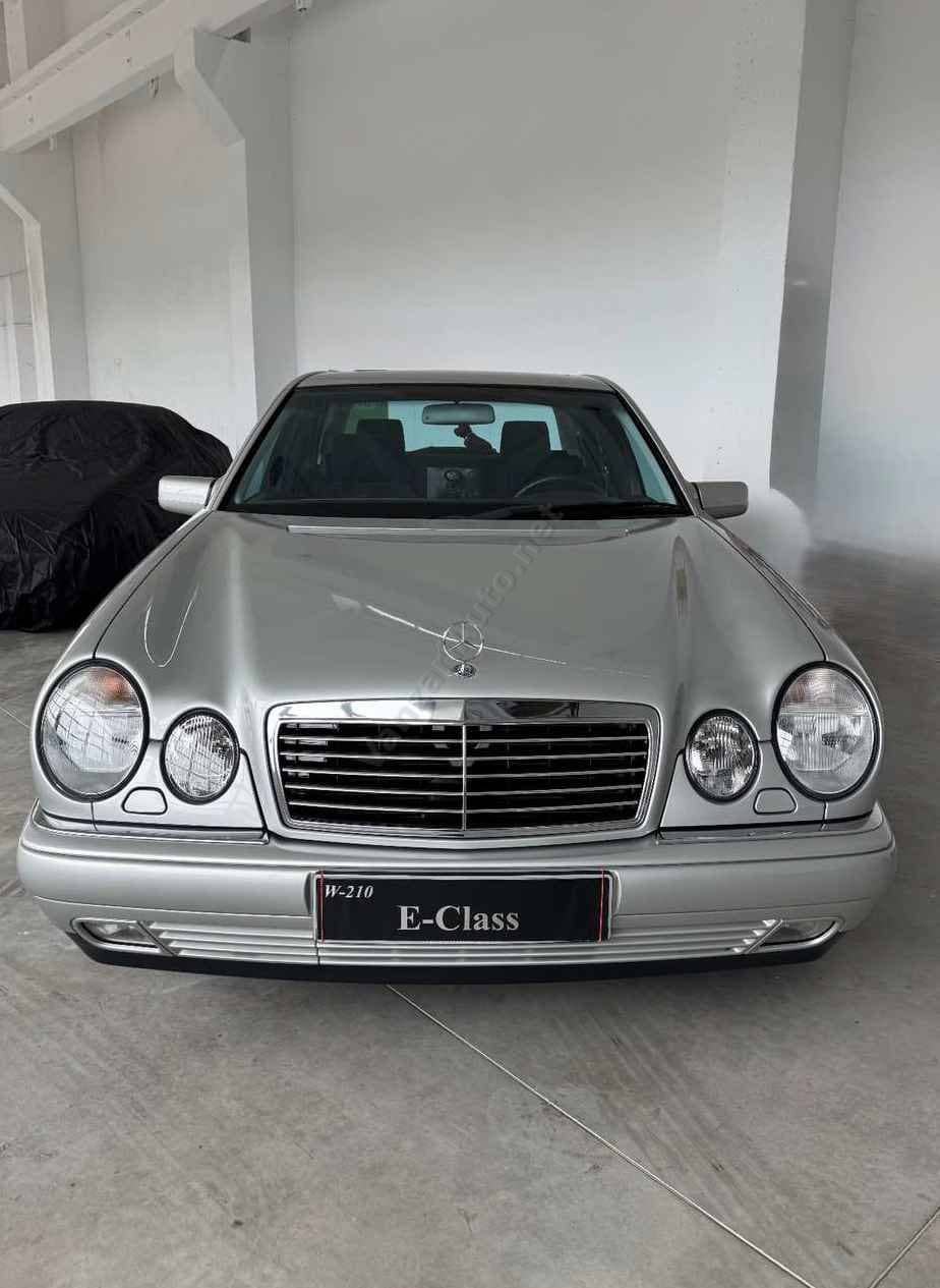 Mercedes-Benz E