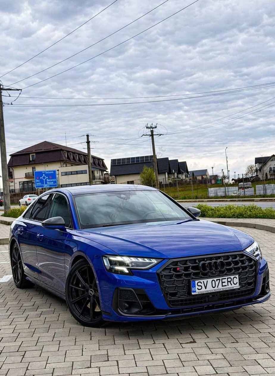 Audi S8