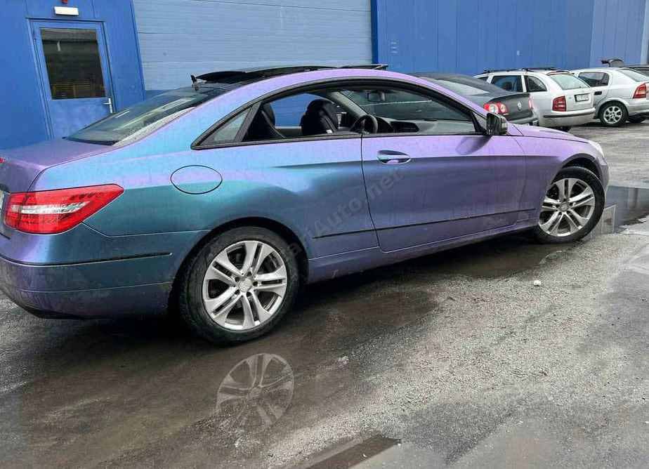 Mercedes-Benz E