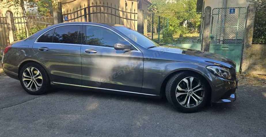Mercedes-Benz C