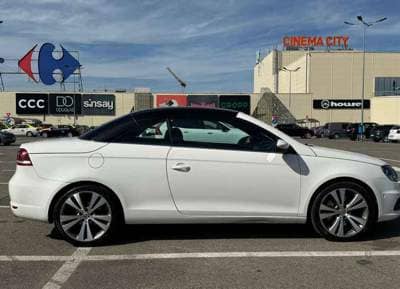 Volkswagen Eos
