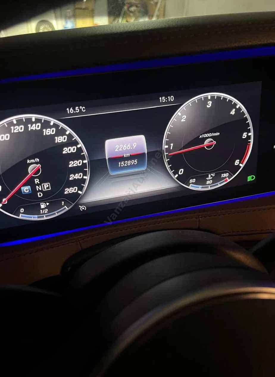 Mercedes-Benz S
