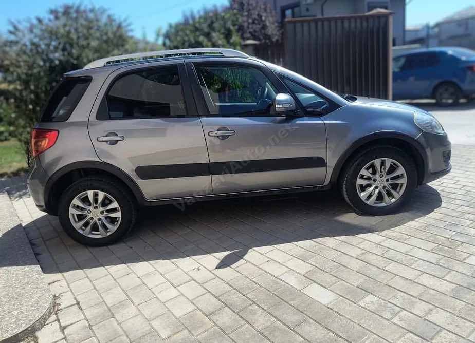 Suzuki SX4