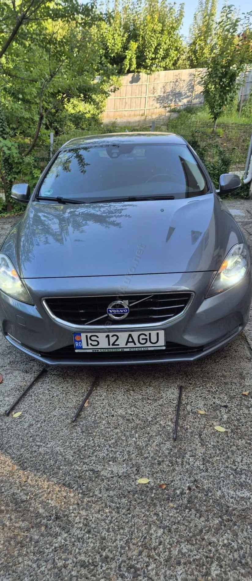 Volvo V40