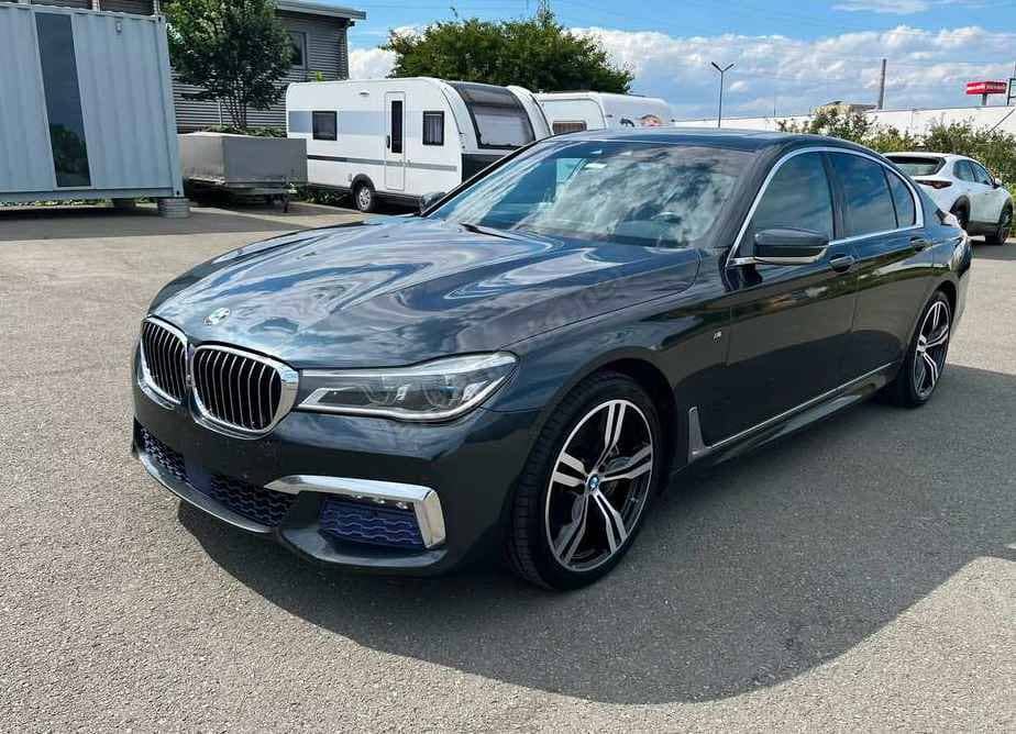 BMW Seria 7