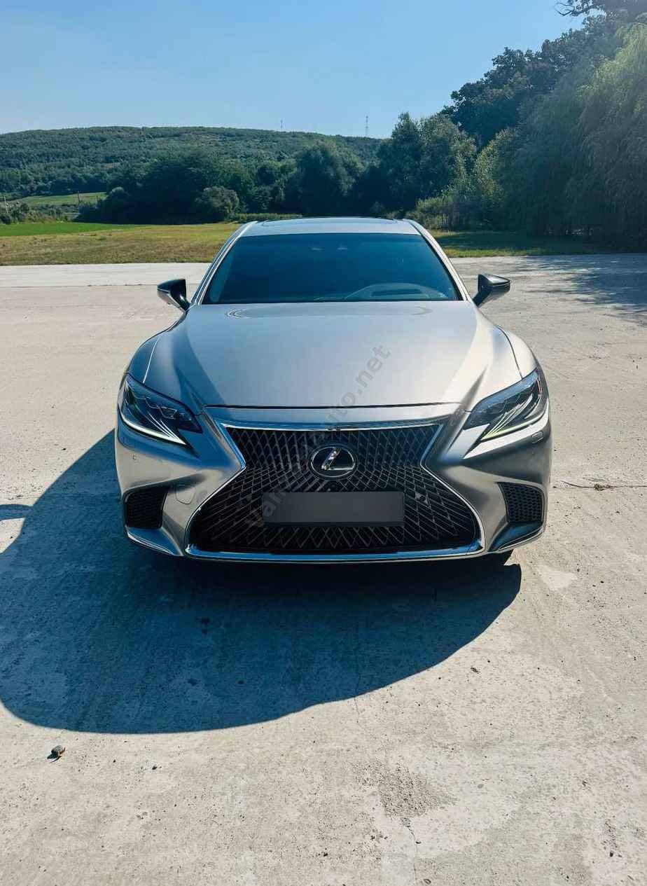 Lexus Seria LS