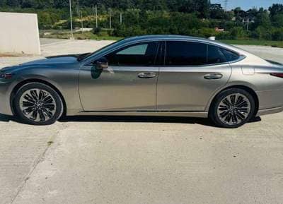 Lexus Seria LS