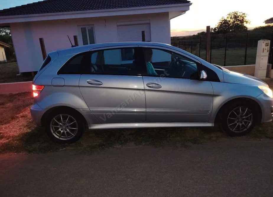 Mercedes-Benz B