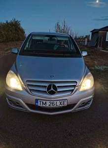 Mercedes-Benz B