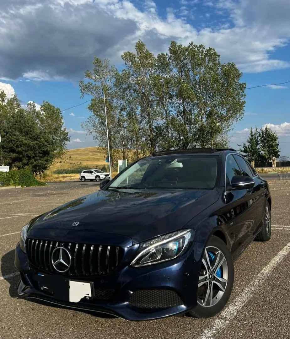 Mercedes-Benz C