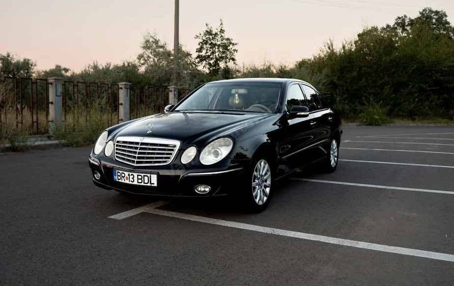 Mercedes-Benz E
