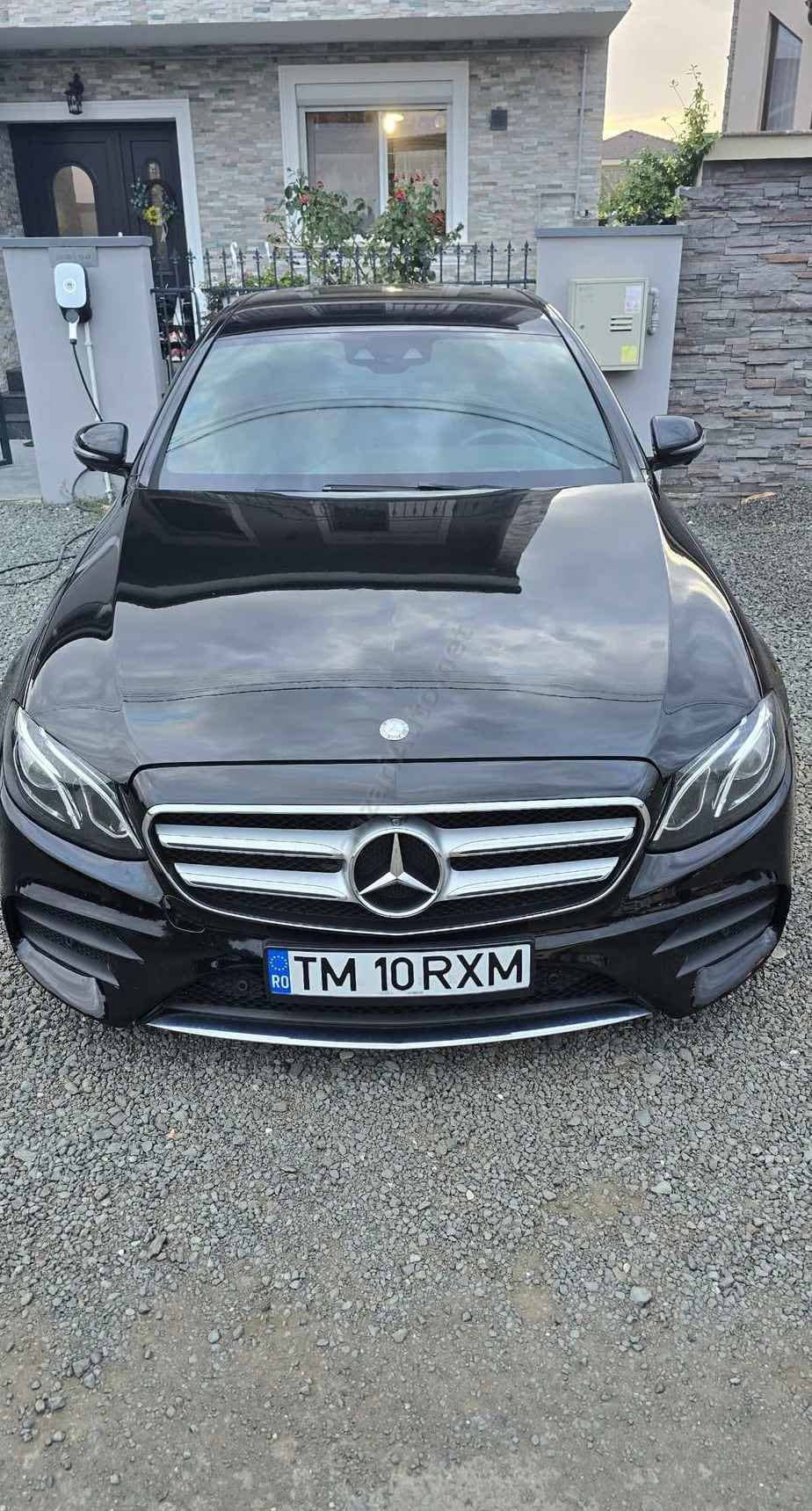 Mercedes-Benz E