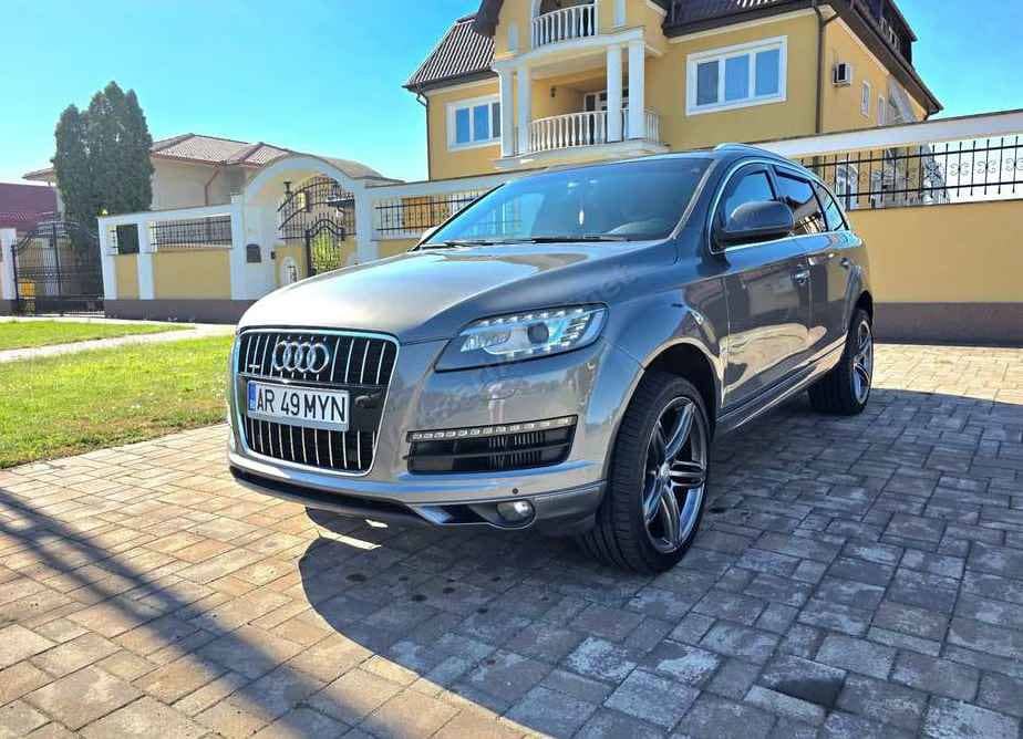 Audi Q7