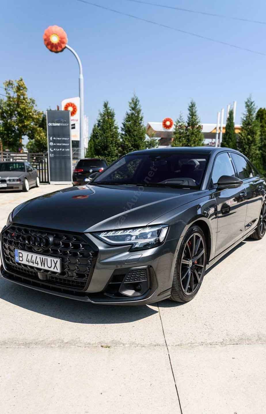 Audi S8