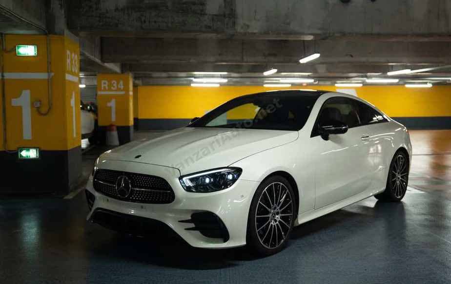 Mercedes-Benz E