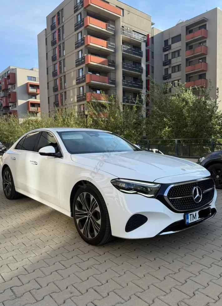 Mercedes-Benz E