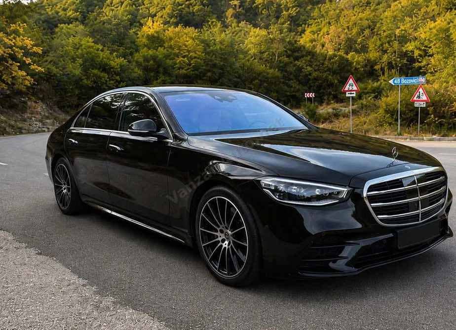 Mercedes-Benz S