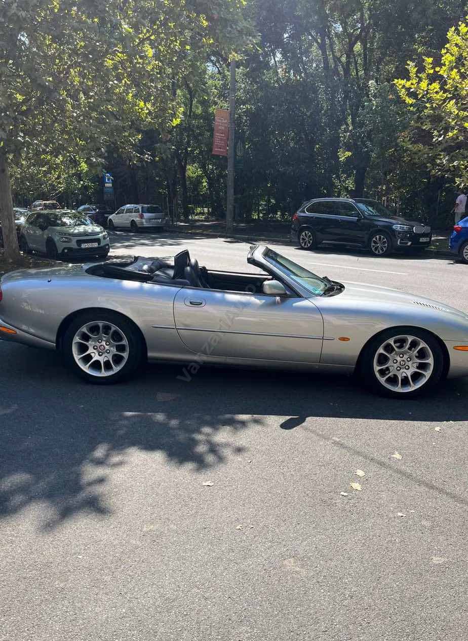 Jaguar XKR