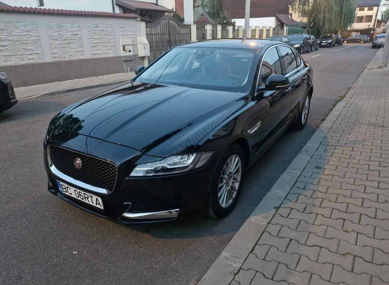 Jaguar XF