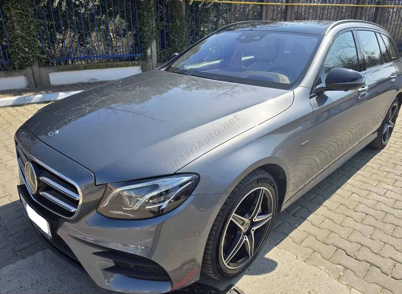 Mercedes-Benz E