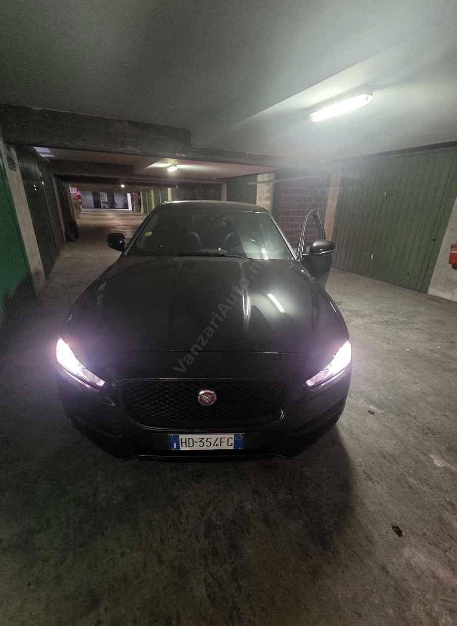 Jaguar XE