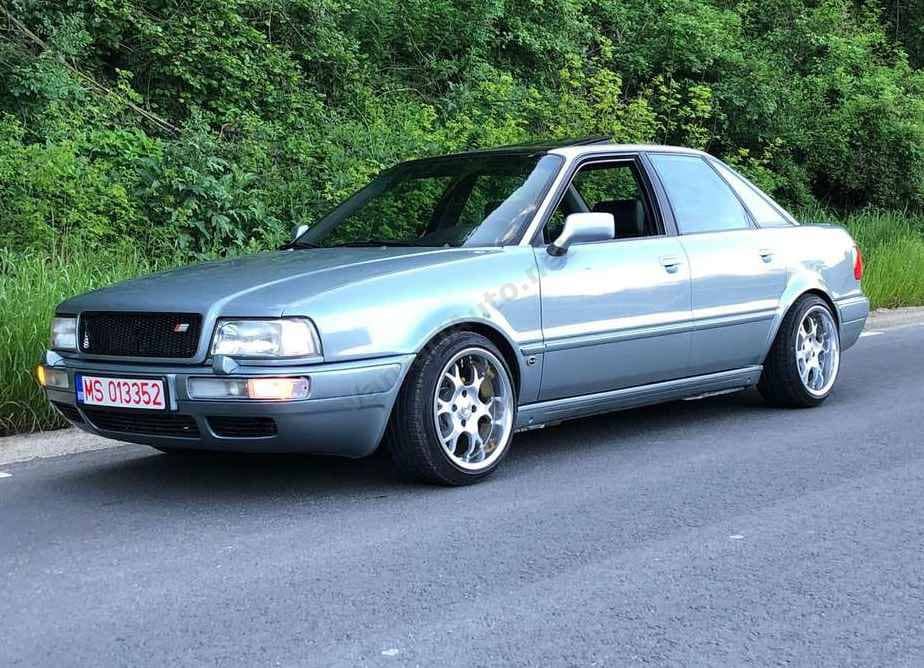 Audi 80