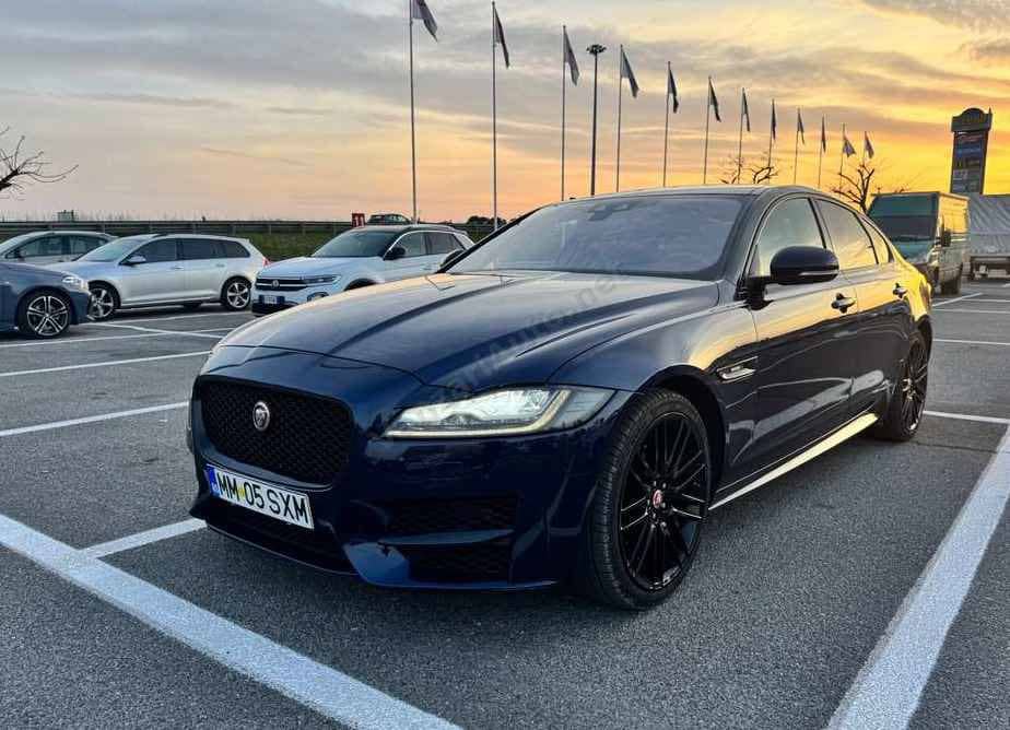 Jaguar XF