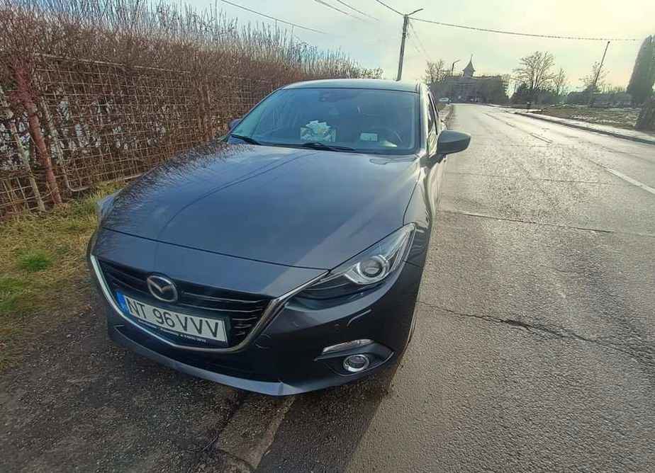 Mazda 3