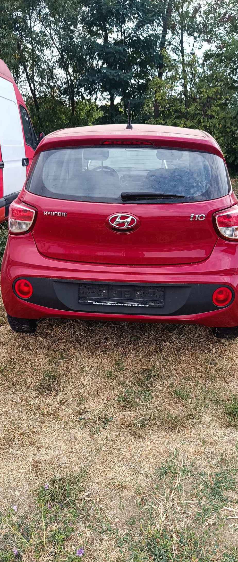 Hyundai i10