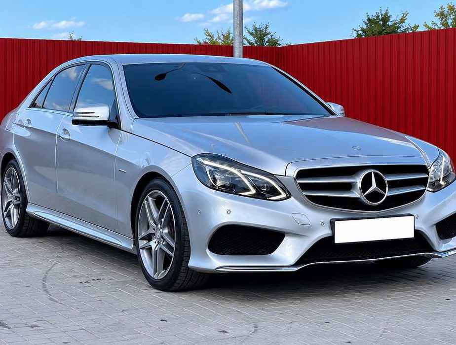 Mercedes-Benz E